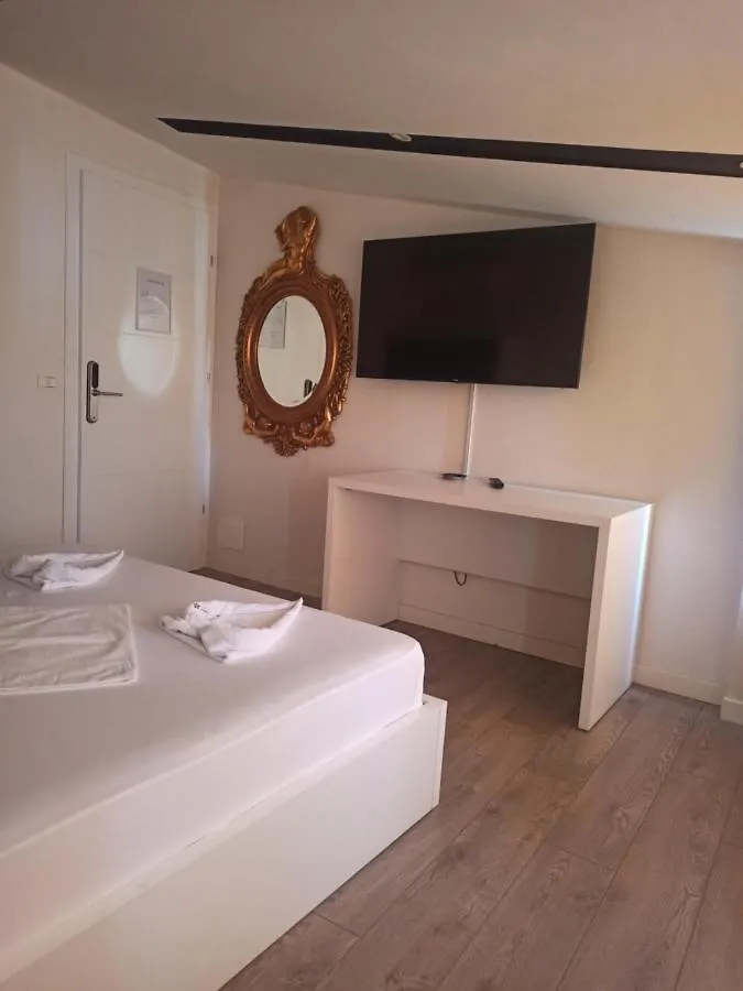 Star Hotel Selitë e Vogël
