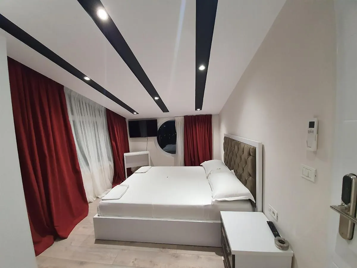 Star Hotel Selita e Vogel 2*,  Albania